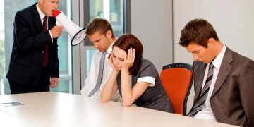 Cách để xây dựng một phong cách lãnh đạo độc đoán